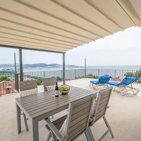 Sea View Apartments Bar Exterior photo