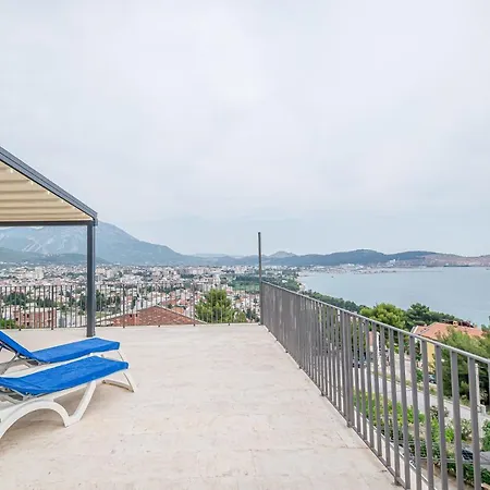 Sea View Apartments Bar Exterior photo